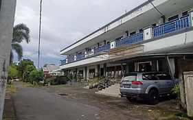 SPOT ON 92782 Rumah Kost Kita Tarakan